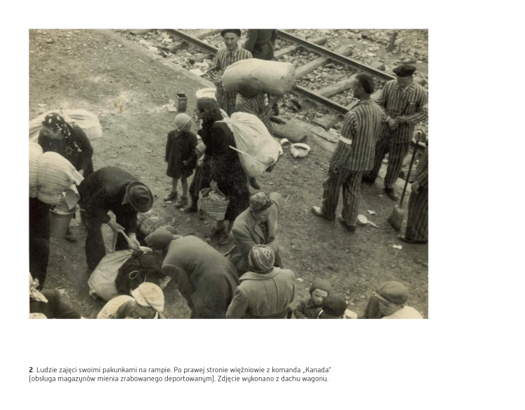 Auschwitz-Birkenau Miejsce na ktorym stoisz wer POLSKA wsad-14 kopia.webp